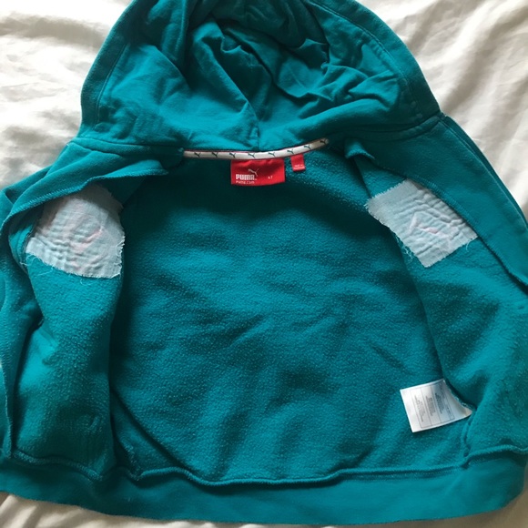 Girls 4T Blue and Pink Puma Sweater - Picture 2 of 4